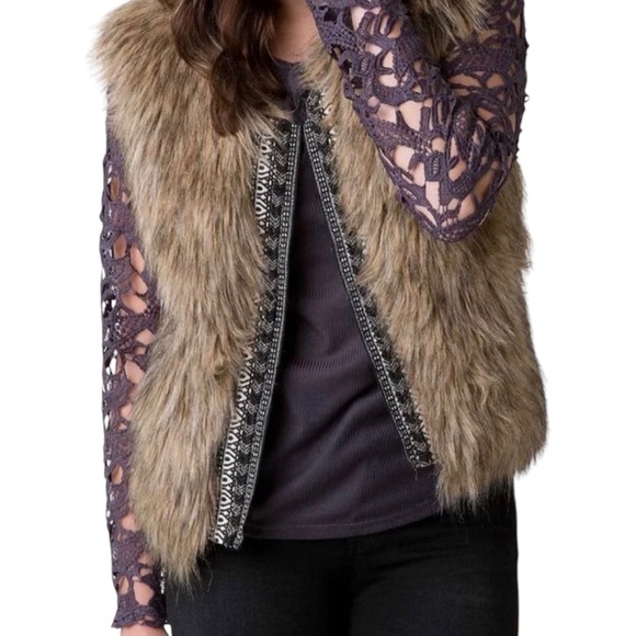 Miss Me Faux Fur Sweater Vest - Picture 1 of 6